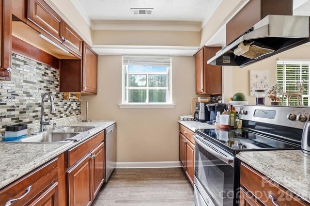 8501 Pine Thicket Court, Charlotte, NC 28226