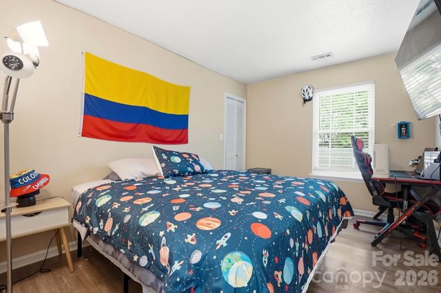 8501 Pine Thicket Court, Charlotte, NC 28226