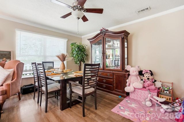 8501 Pine Thicket Court, Charlotte, NC 28226