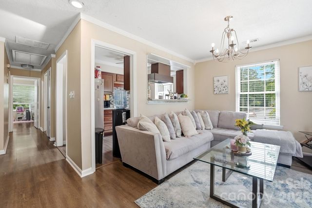 8501 Pine Thicket Court, Charlotte, NC 28226