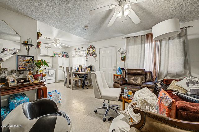 1424 S 10TH Avenue, Phoenix, AZ 85007