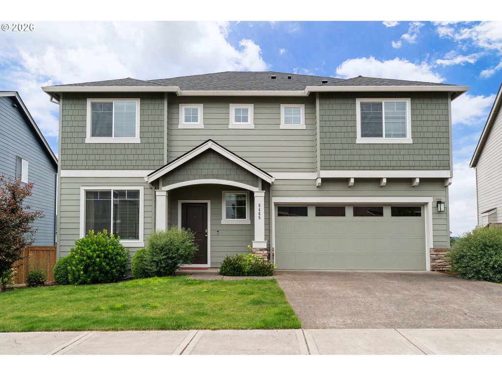 9465 N ALDER St, Camas, WA 98607