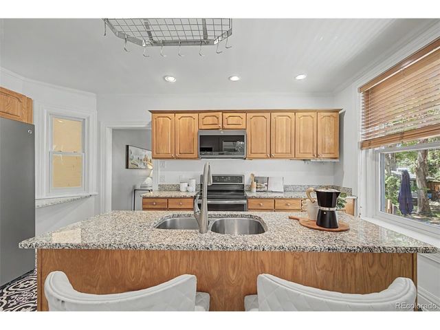1237 Pearl St, Denver, CO 80203