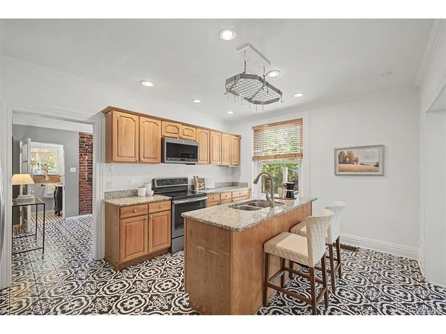 1237 Pearl St, Denver, CO 80203