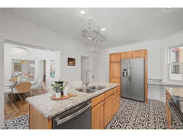 1237 Pearl St, Denver, CO 80203
