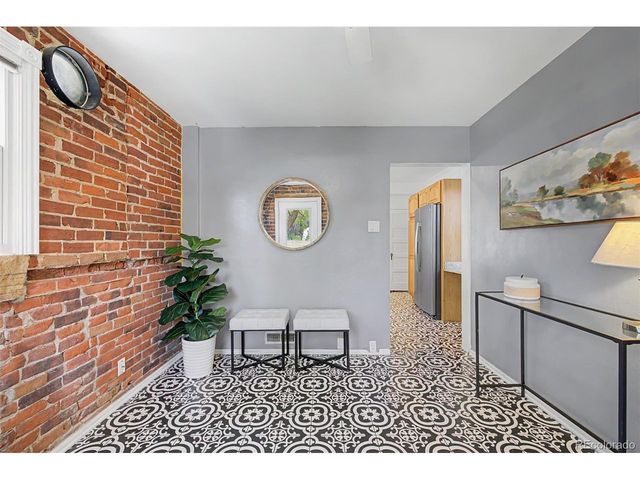 1237 Pearl St, Denver, CO 80203