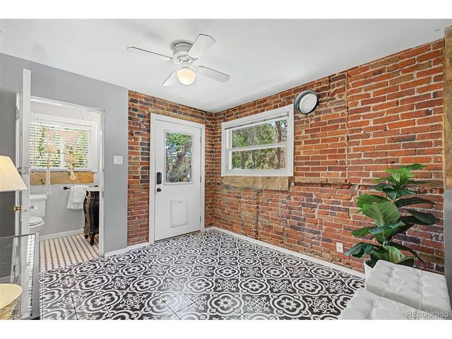 1237 Pearl St, Denver, CO 80203