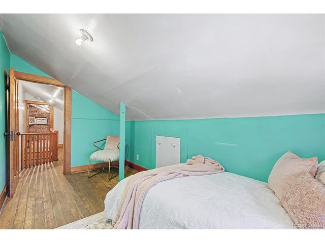 1237 Pearl St, Denver, CO 80203