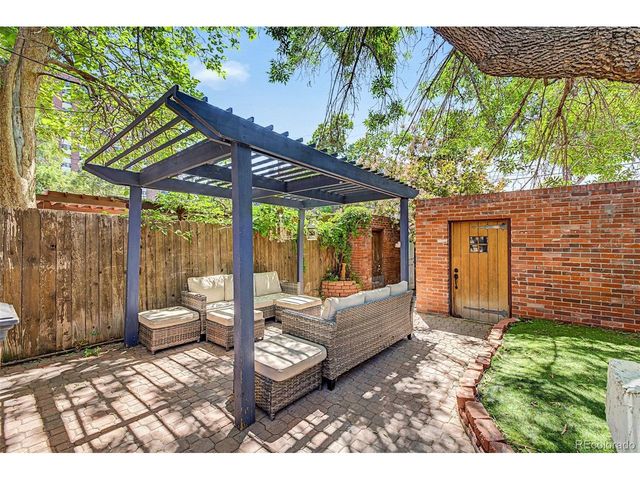 1237 Pearl St, Denver, CO 80203