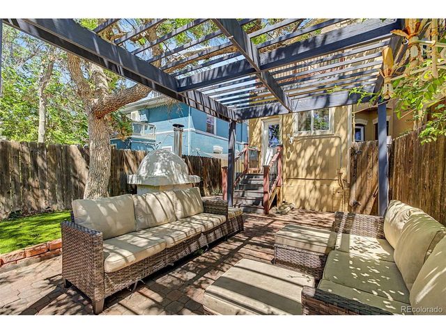 1237 Pearl St, Denver, CO 80203