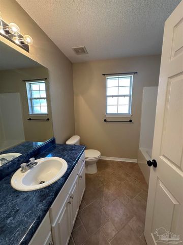 7909 Cayenne Way, Pensacola, FL 32526