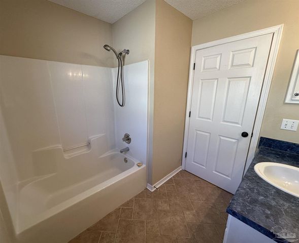 7909 Cayenne Way, Pensacola, FL 32526