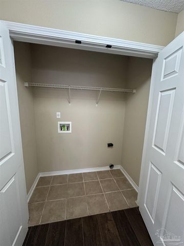 7909 Cayenne Way, Pensacola, FL 32526