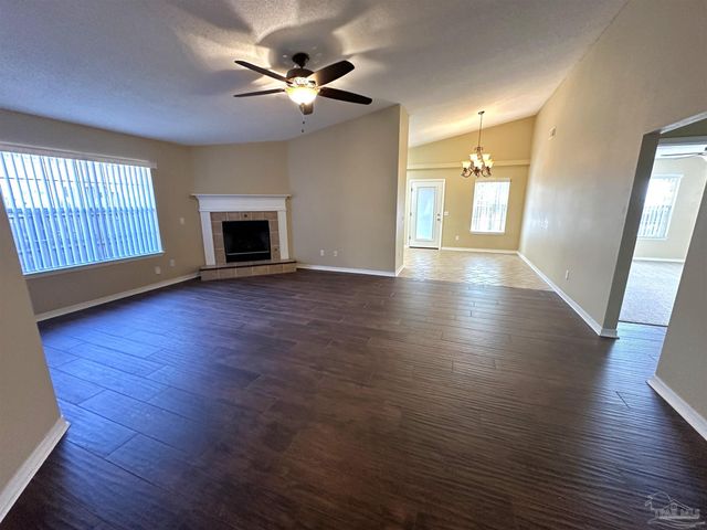 7909 Cayenne Way, Pensacola, FL 32526