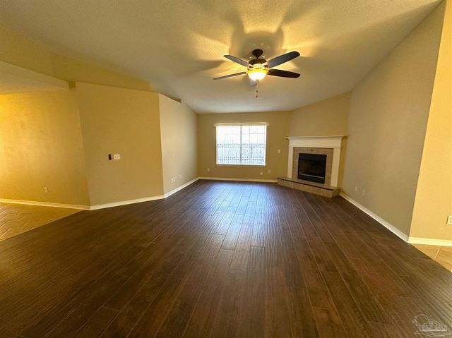 7909 Cayenne Way, Pensacola, FL 32526