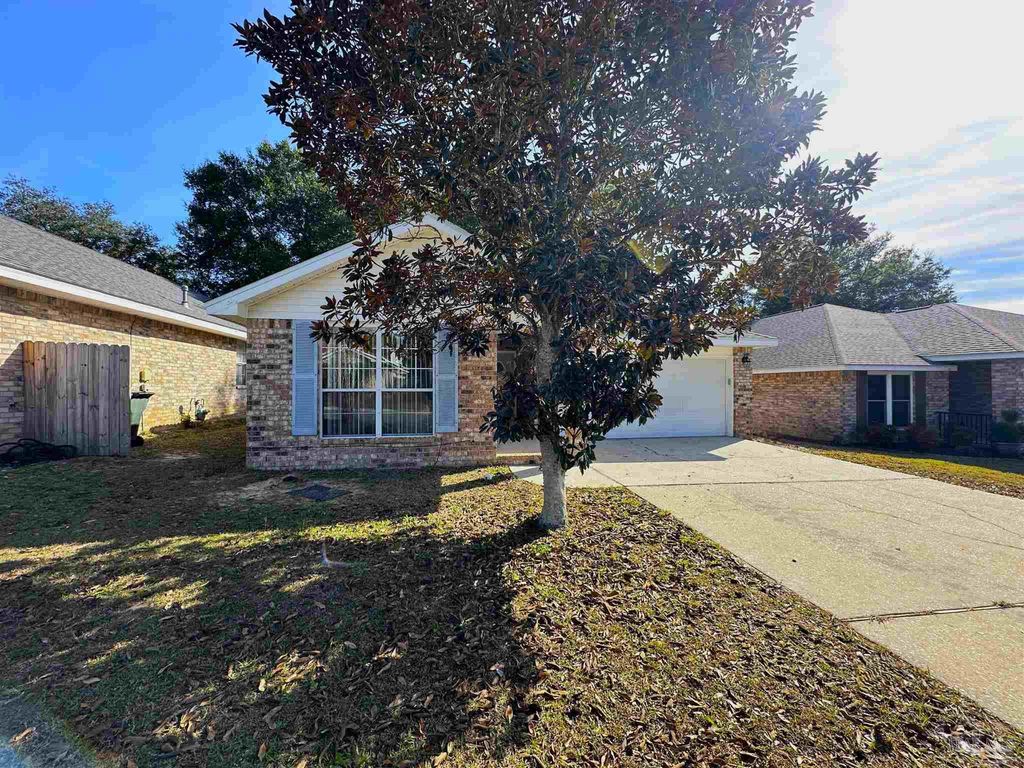 7909 Cayenne Way, Pensacola, FL 32526