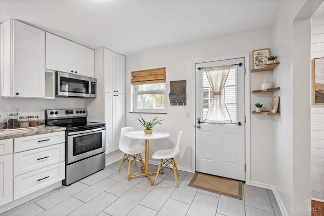 7252 Osceola Drive, Madeira, OH 45243