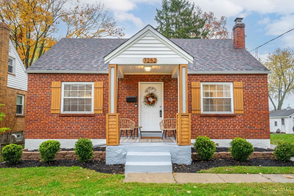 7252 Osceola Drive, Madeira, OH 45243