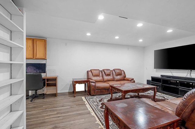 1540 E PLAZA DRIVE, Appleton, WI 54915
