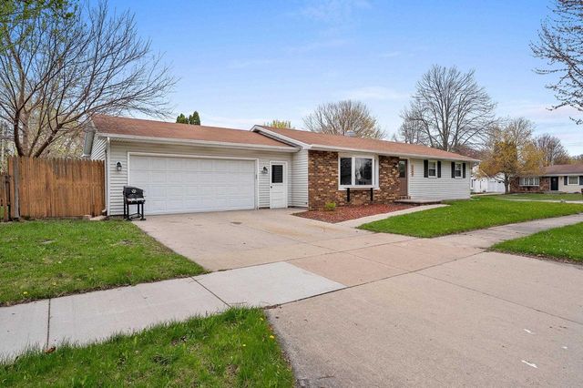 1540 E PLAZA DRIVE, Appleton, WI 54915