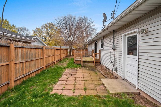 1540 E PLAZA DRIVE, Appleton, WI 54915