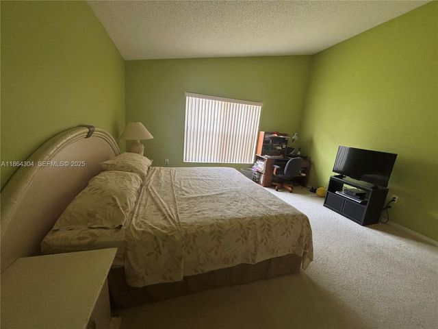 18581 NW 23rd Street, Pembroke Pines, FL 33029