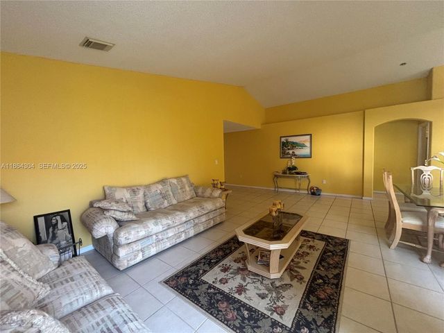 18581 NW 23rd Street, Pembroke Pines, FL 33029