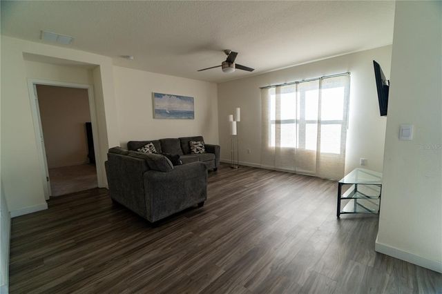 400 CHAYNE PLACE, St Cloud, FL 34771