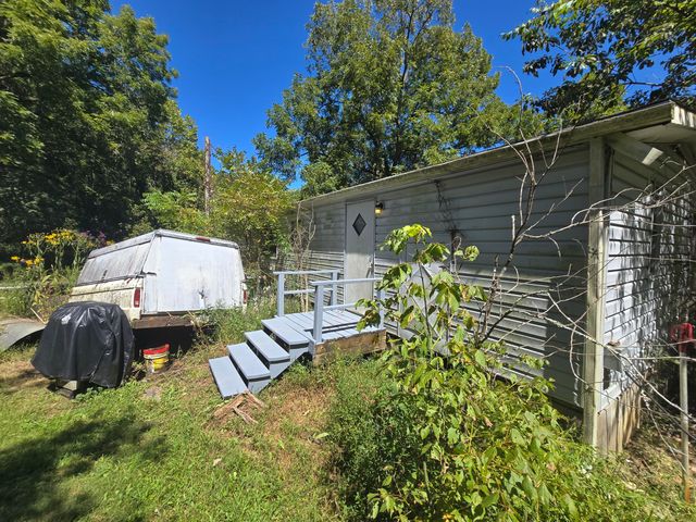 3201 Harp Pike, Frankfort, KY 40601