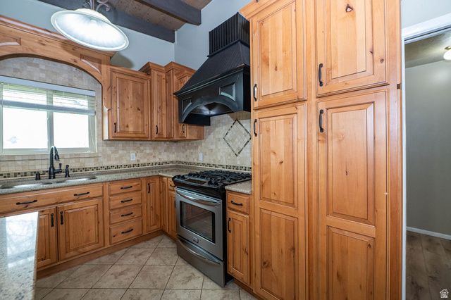 4963 S 2275 W, Roy, UT 84067