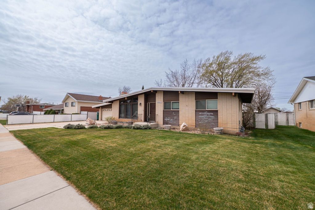 4963 S 2275 W, Roy, UT 84067 — photo 3