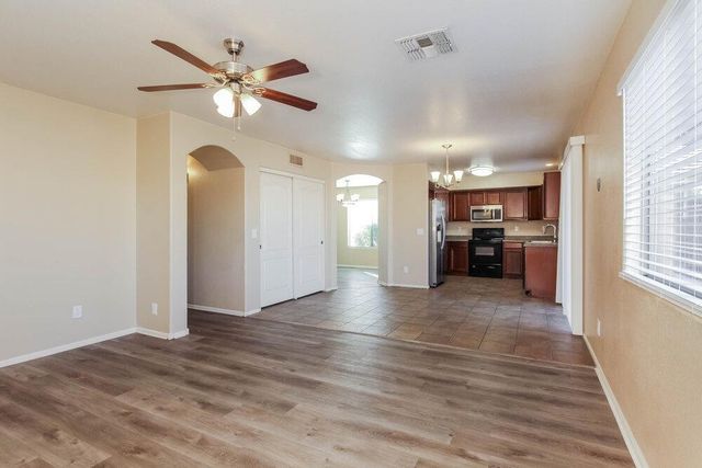7816 S 48th Drive, Laveen, AZ 85339