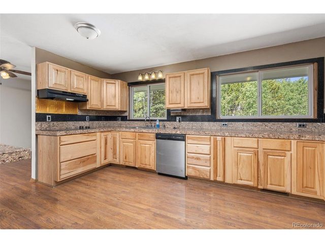 283 Foxtail Dr, Black Hawk, CO 80422