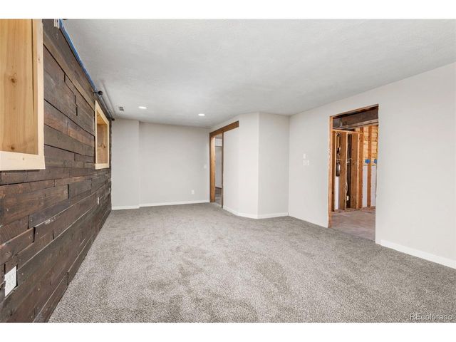283 Foxtail Dr, Black Hawk, CO 80422