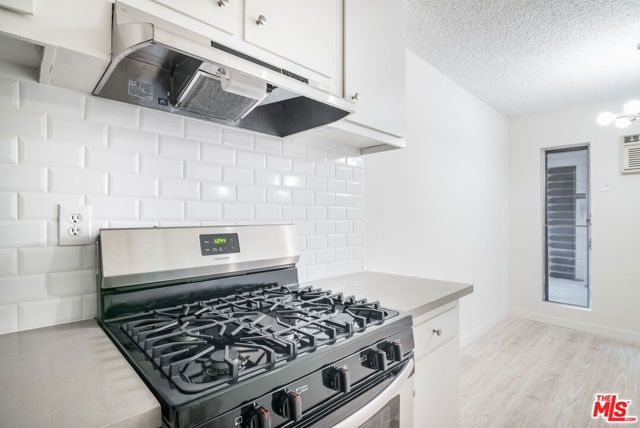 7540 W HAMPTON Avenue 202, West Hollywood, CA 90046