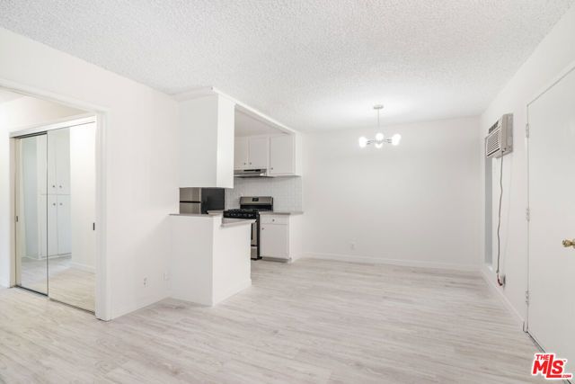 7540 W HAMPTON Avenue 202, West Hollywood, CA 90046