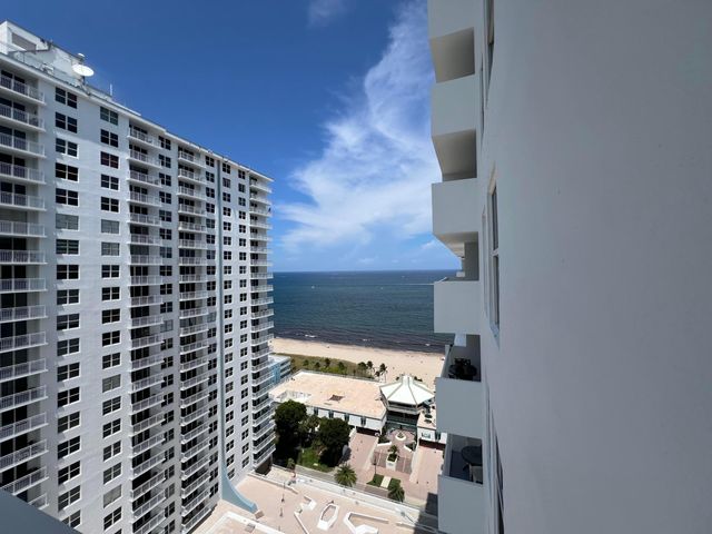 111 BRINY Avenue 22-09, Pompano Beach, FL 33062