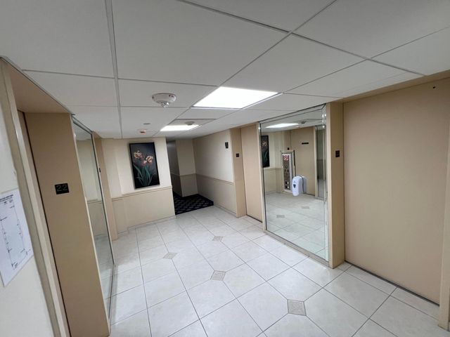 111 BRINY Avenue 22-09, Pompano Beach, FL 33062