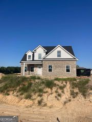 426 Burlington Drive, Lizella, GA 31052
