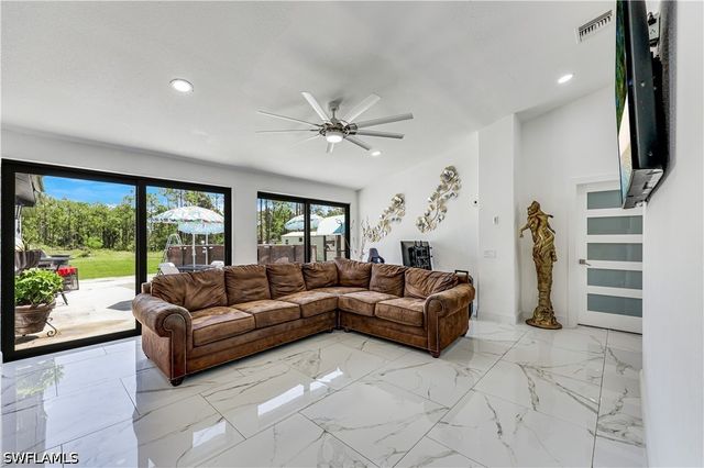4335 45th AVE NE, Naples, FL 34120