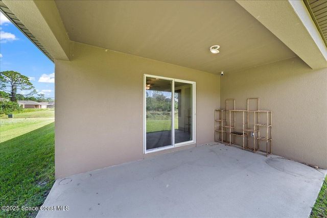 2528 Fleming Avenue SW, Palm Bay, FL 32908