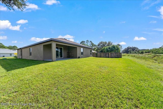2528 Fleming Avenue SW, Palm Bay, FL 32908