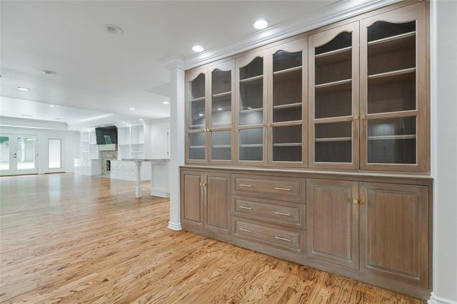 7009 Trenton Road, Nichols Hills, OK 73116