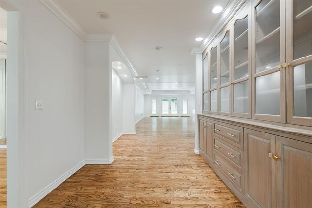 7009 Trenton Road, Nichols Hills, OK 73116