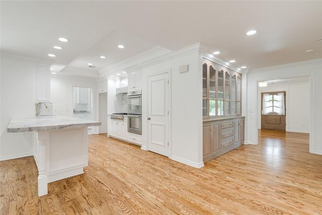 7009 Trenton Road, Nichols Hills, OK 73116
