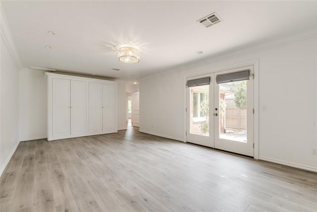 7009 Trenton Road, Nichols Hills, OK 73116