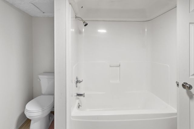 326 Faversham, Willernie, MN 55090