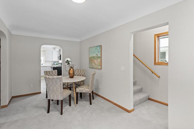 326 Faversham, Willernie, MN 55090