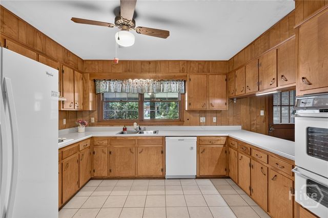 102 Devonshire Road, Savannah, GA 31410