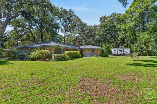 102 Devonshire Road, Savannah, GA 31410